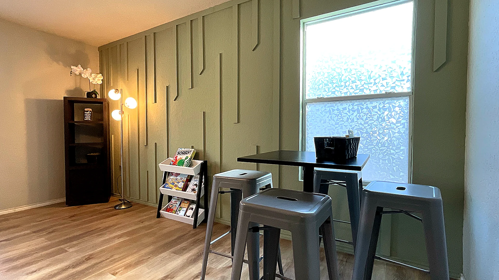 Game room at Glampstead Retreat vacation rental for families and groups in San Antonio